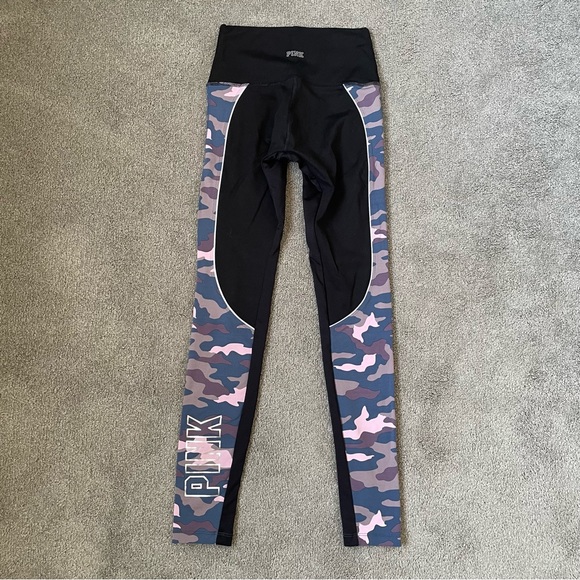 VS Pink Ultimate High-Rise Leggings - Excellent Condition - Size XS - Picture 2 of 6